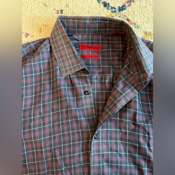 Hugo Boss Blue and Red Checkered Slim Fit Button Down Shirt Collar Size 15 - Picture 3 of 4
